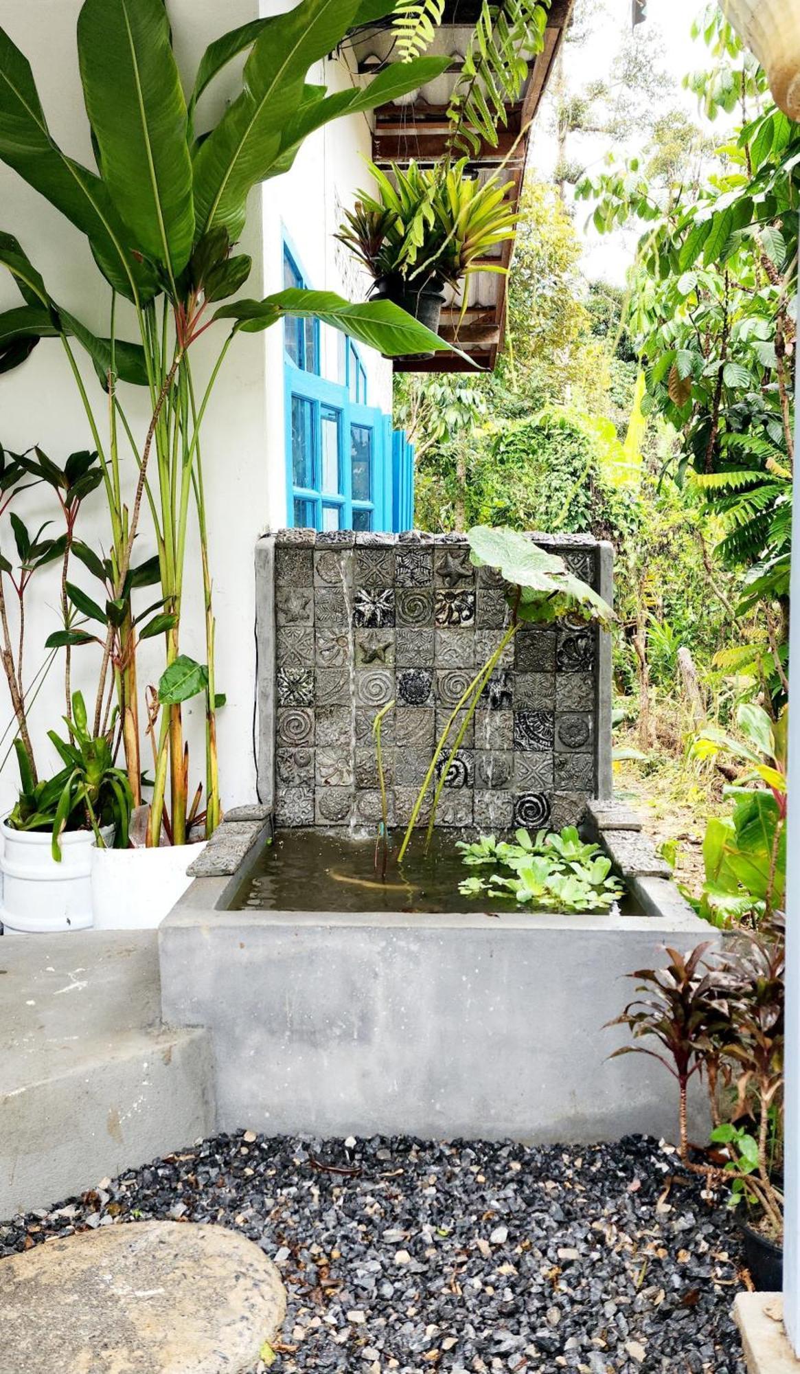 Baan Hinlad Home And Hostel (Adults Only) Lipa Noi Extérieur photo