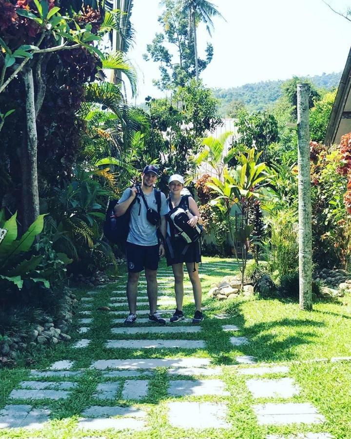 Baan Hinlad Home And Hostel (Adults Only) Lipa Noi Extérieur photo